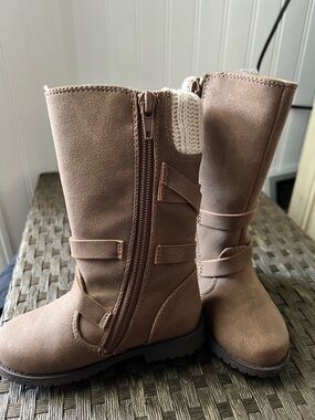 Girls Brown Mid-Calf Zipper Boots with Knit Cuff